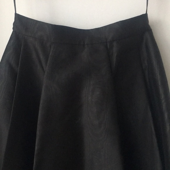 Satin high low long formal skirt - Picture 3 of 3